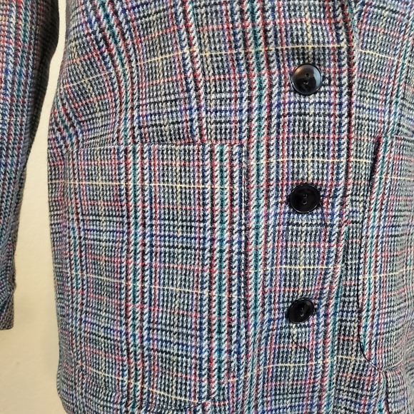 Vintage T R Bentley Plaid Wool Blend Blazer! Size 6. - Picture 5 of 10